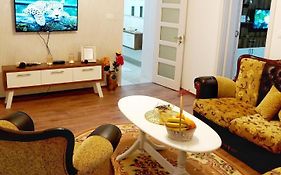 Apartments Manitovac M